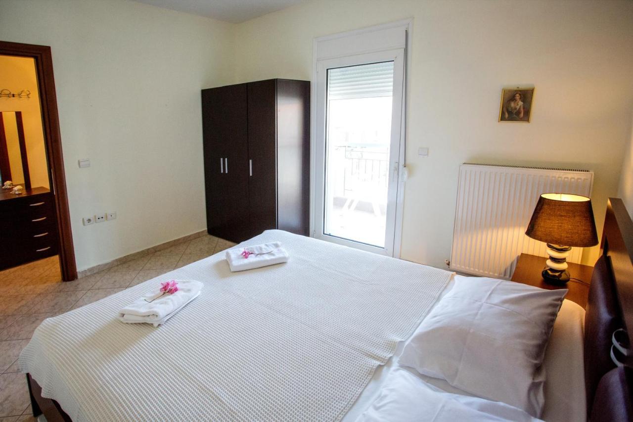 Near The Sea House Nea Peramos (Macedonia) Exterior photo