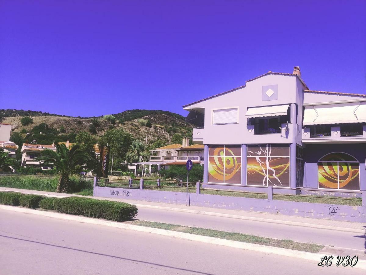 Near The Sea House Nea Peramos (Macedonia) Exterior photo